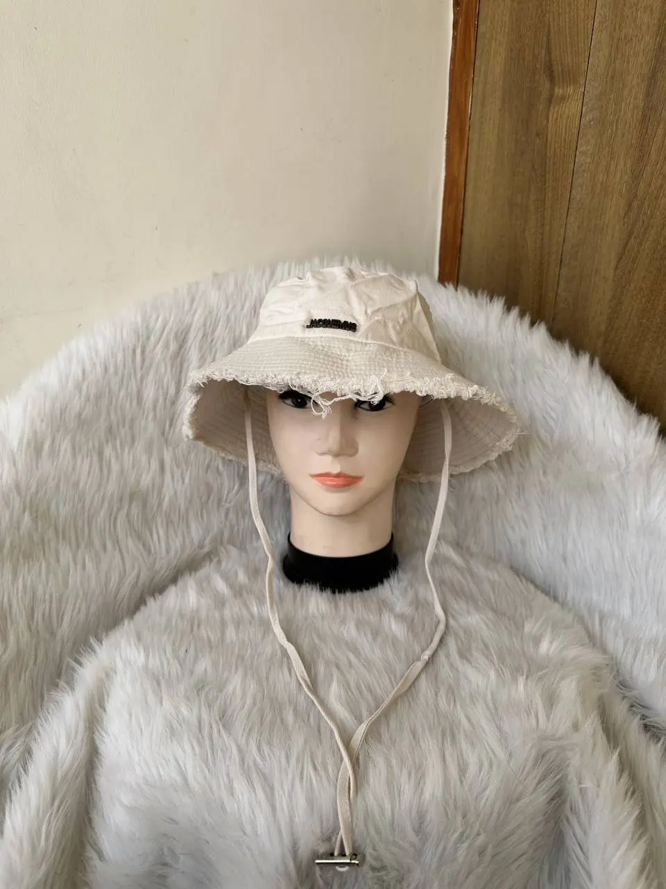 Jacquemus The Artichaut Bucket Hat Premium Unisex Cap With Safety Box - Image 3
