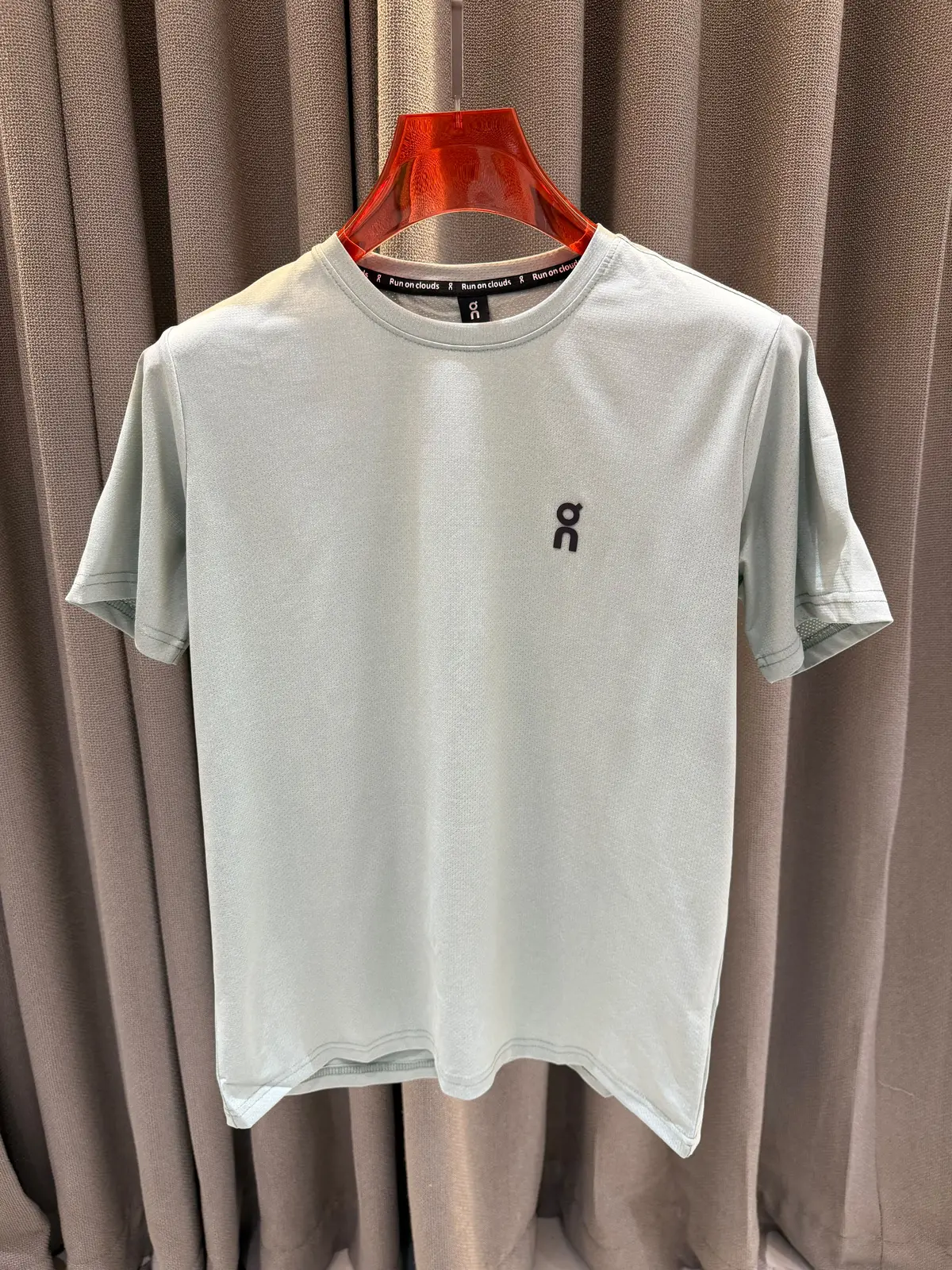 On Cloud Round Neck T-shirt Sky Green - Image 2