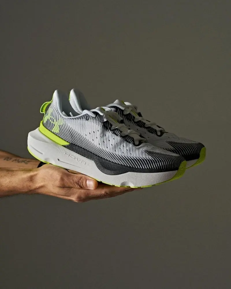 Under Armor Infinite Pro 142