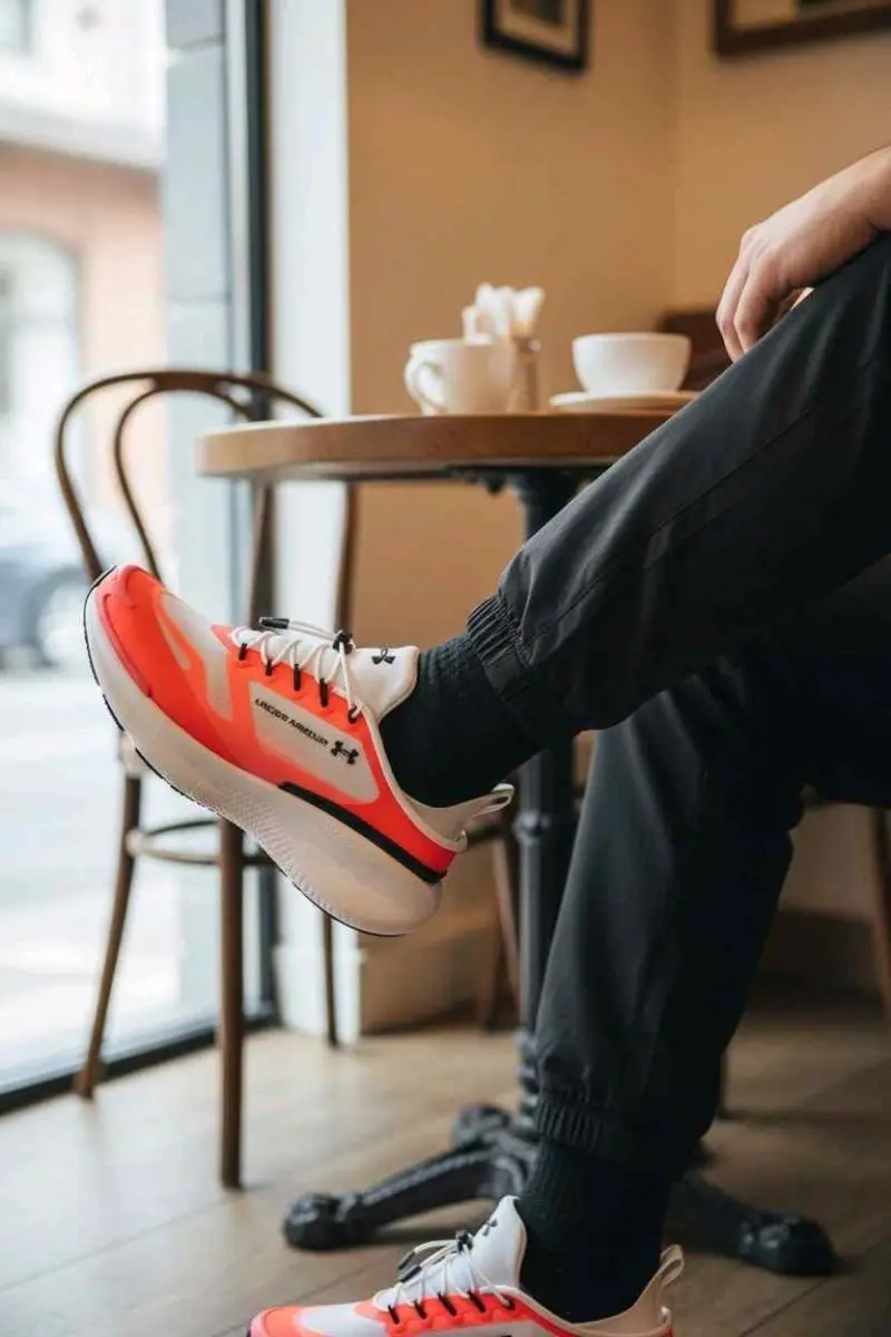 underr Armourr Nova Slipspeed White Orange - Image 4