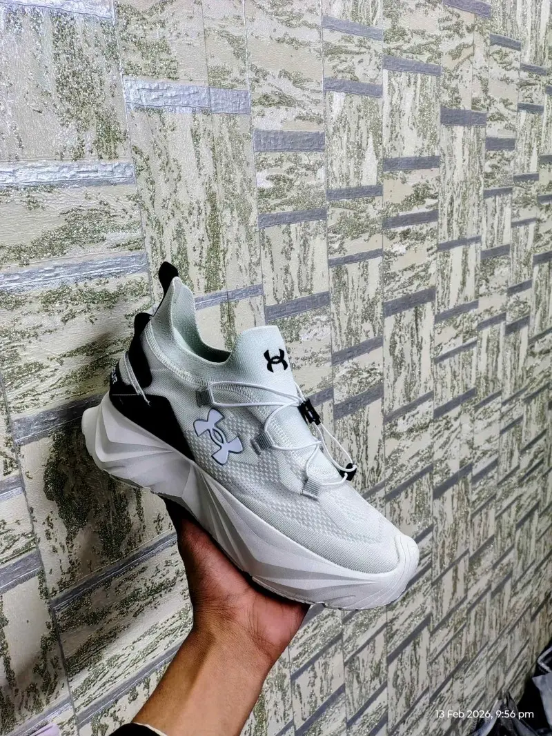 Under Armor UA Nion white - Image 2