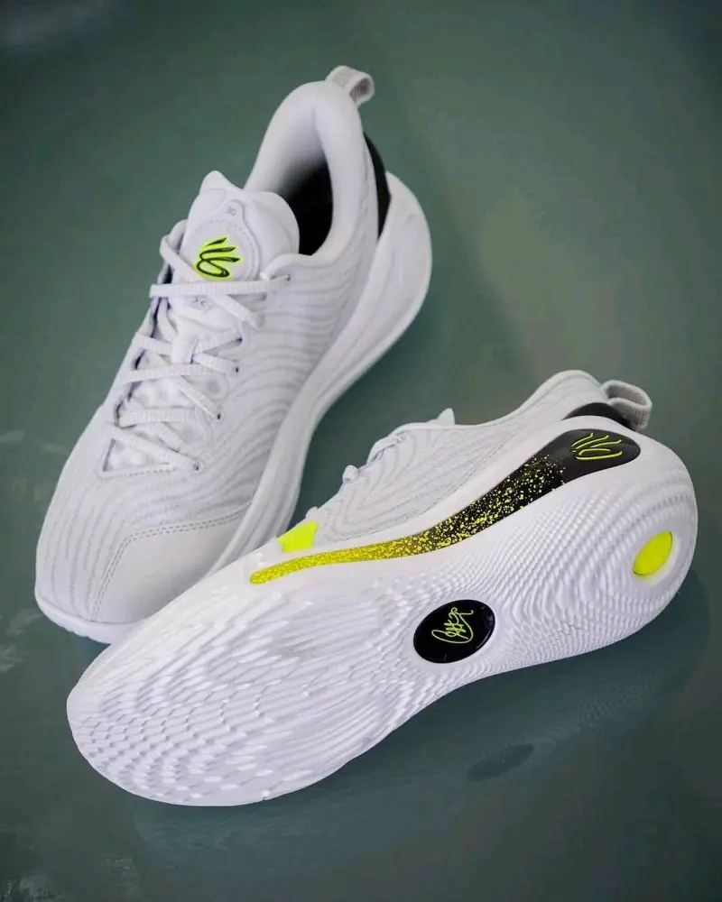 Under Armorr Curry 12 Gravity - Image 4