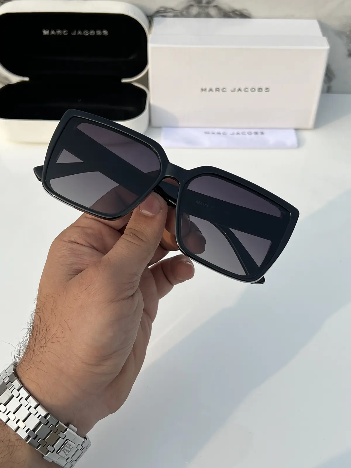 Marc jacobs 80186 black shaded - Image 4