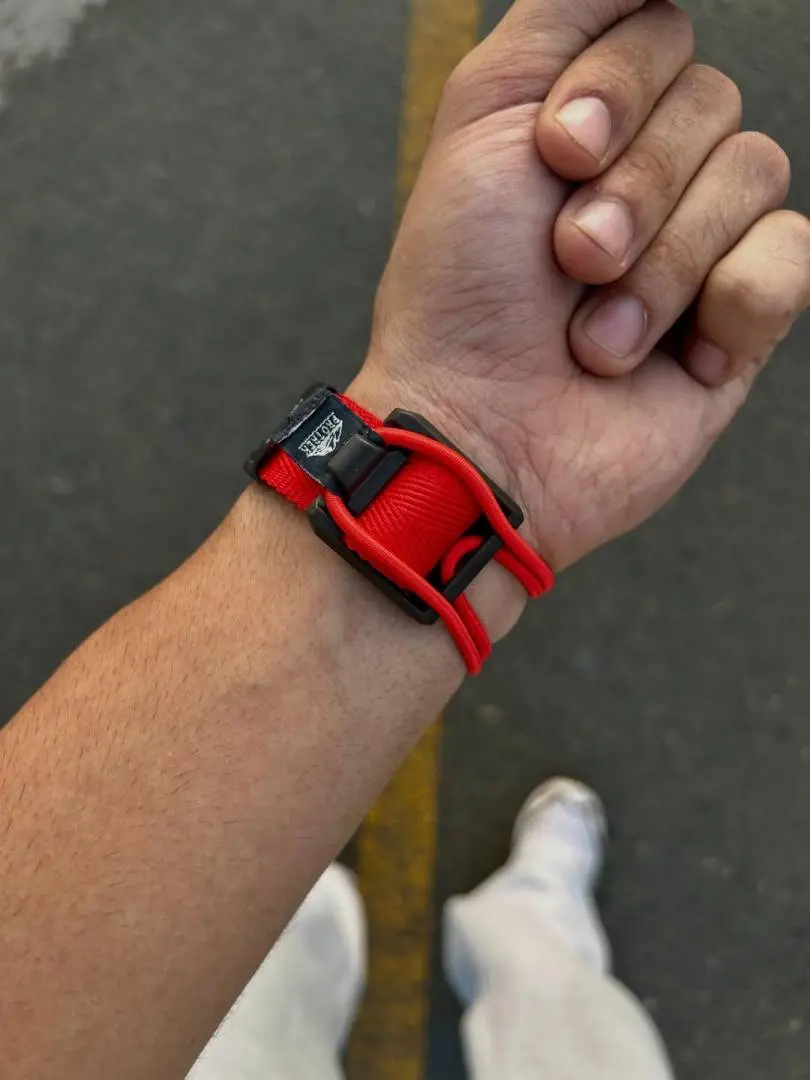 Casio Pro Trek PRJ-B001B-2 full Red - Image 4