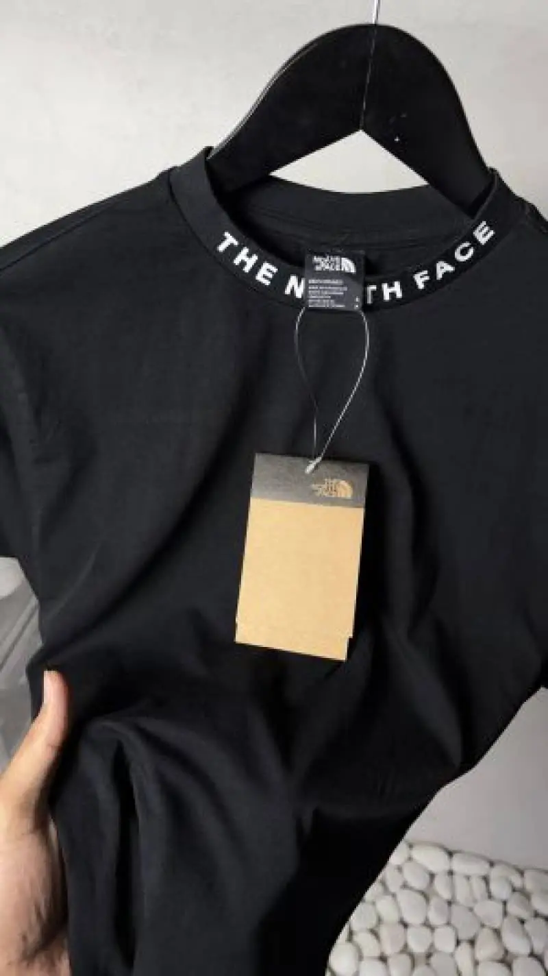 North Face Premium T-Shirt 1509 - Image 2