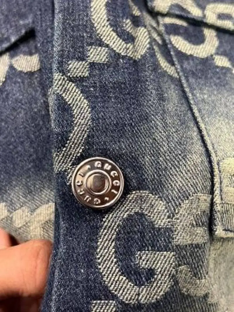 Gucci IMPORTED STORE ARTICLE DENIM SHIRT - Image 4