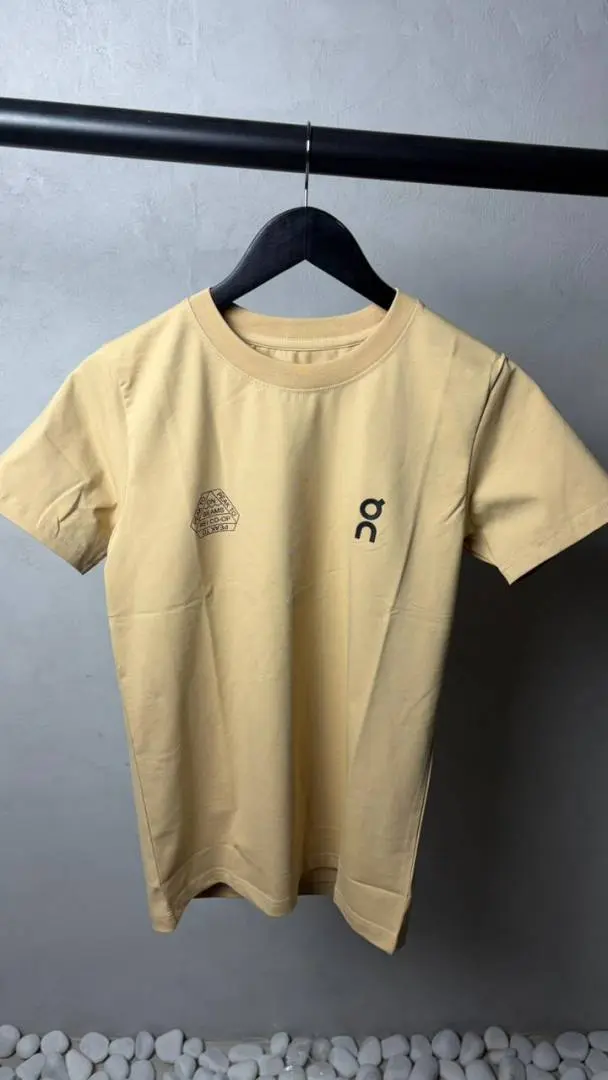 On Clou d Premium T-Shirt 2130. Sale offer VS1000 - Image 3