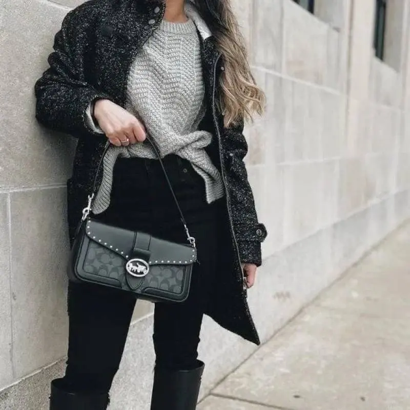 Coach Georgie ShoulderBag With OriginalBox DustCover - Image 5