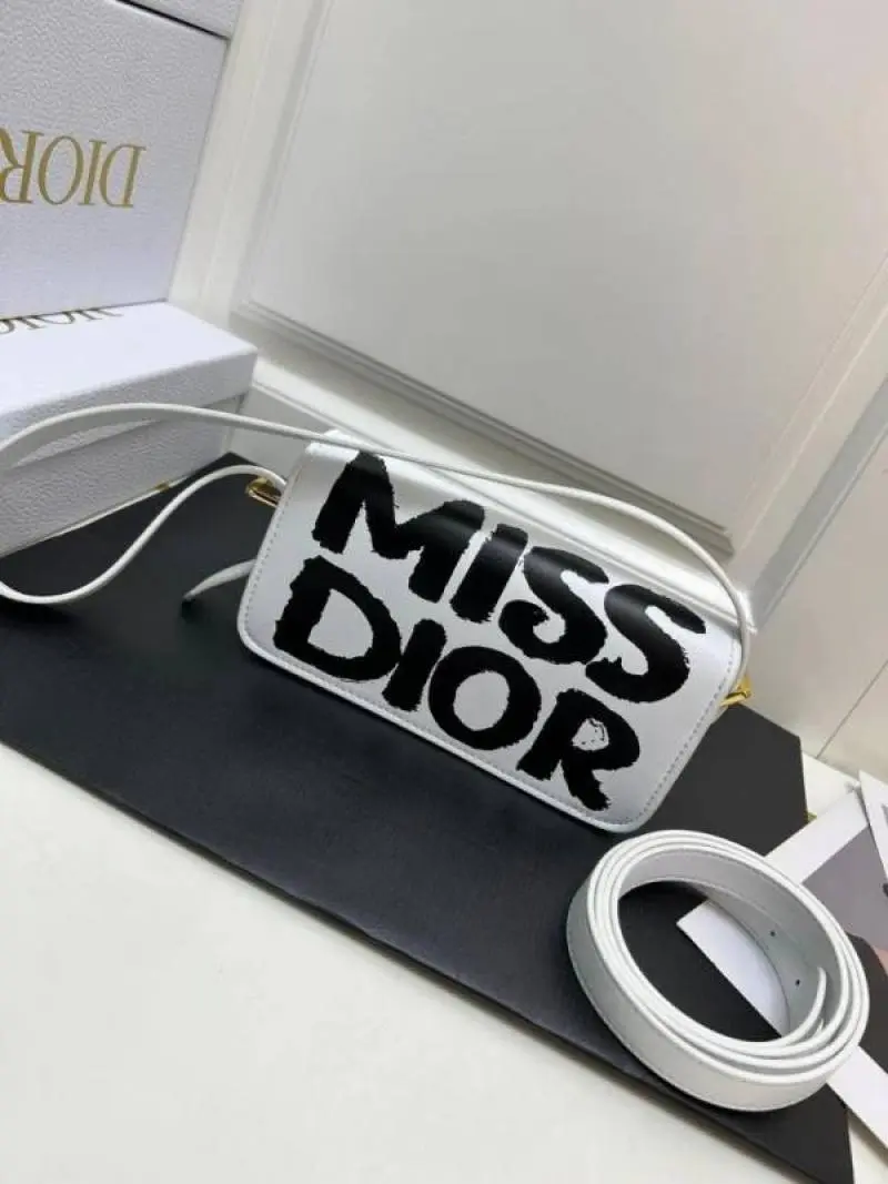 Miss Dioor Luxury Edition Superior Quality Flap Shoulder Bag With OG Box & Dust Bag (White - 1018) - Image 4