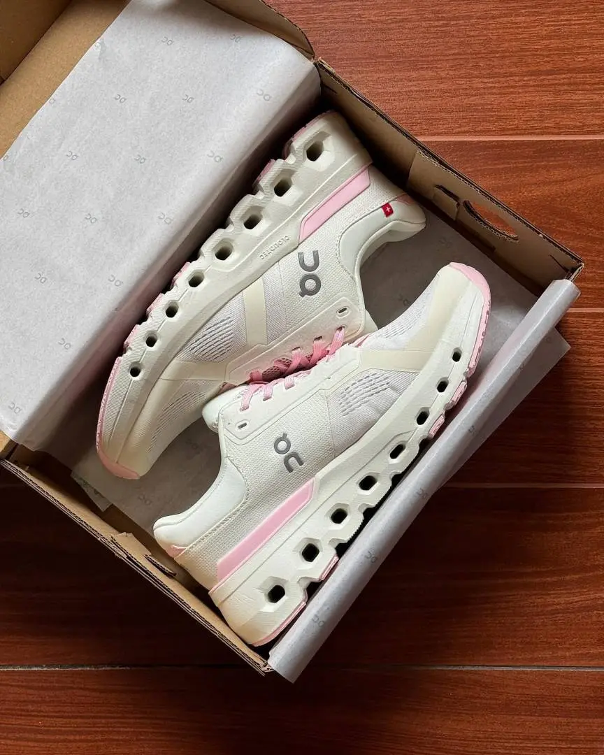 On Cloud Runner 2 Pink White - Image 7