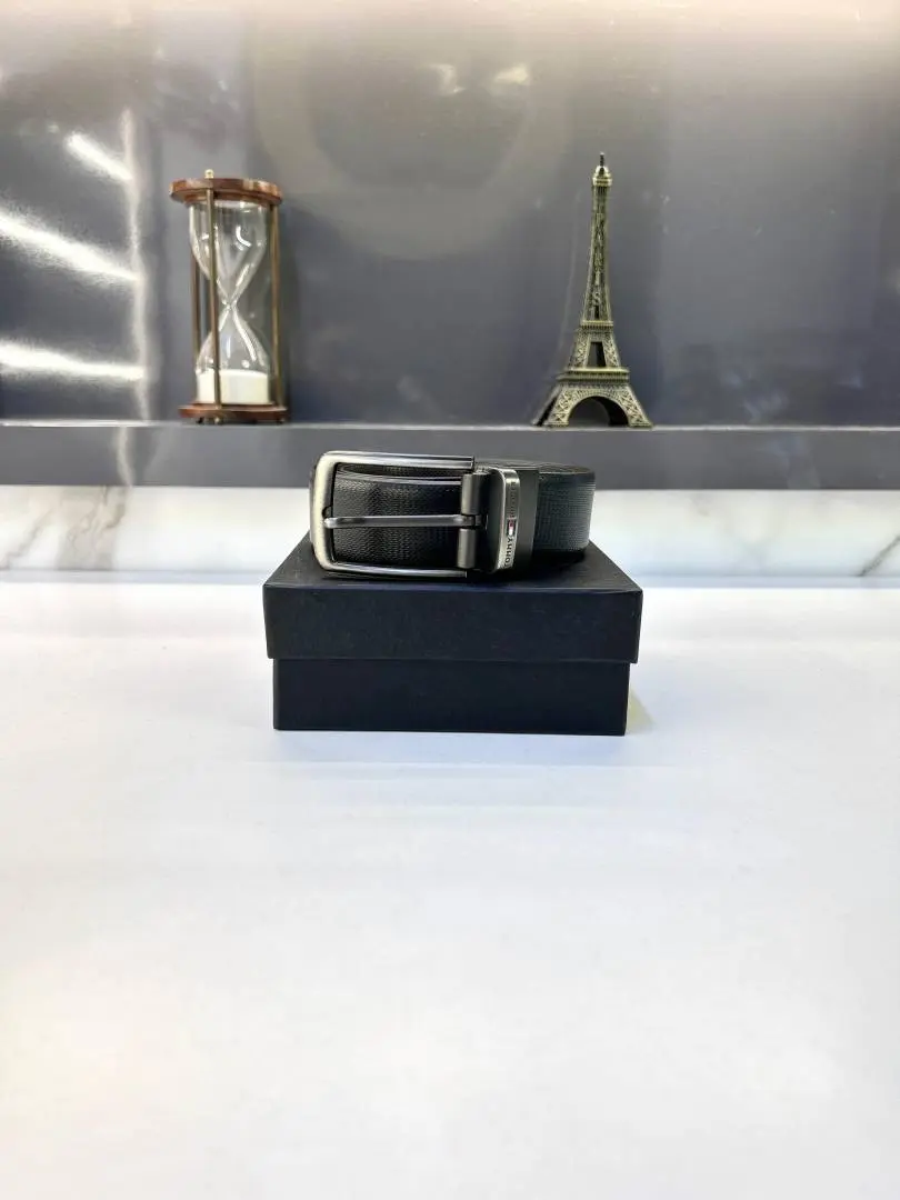 Tommy Hilfigar Black Reversible Belt Fa 469 - Image 2