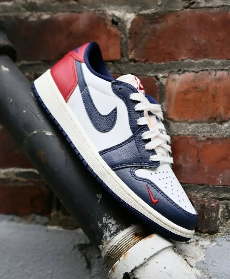 Air jordan 1 Low OG Howard University - Image 2