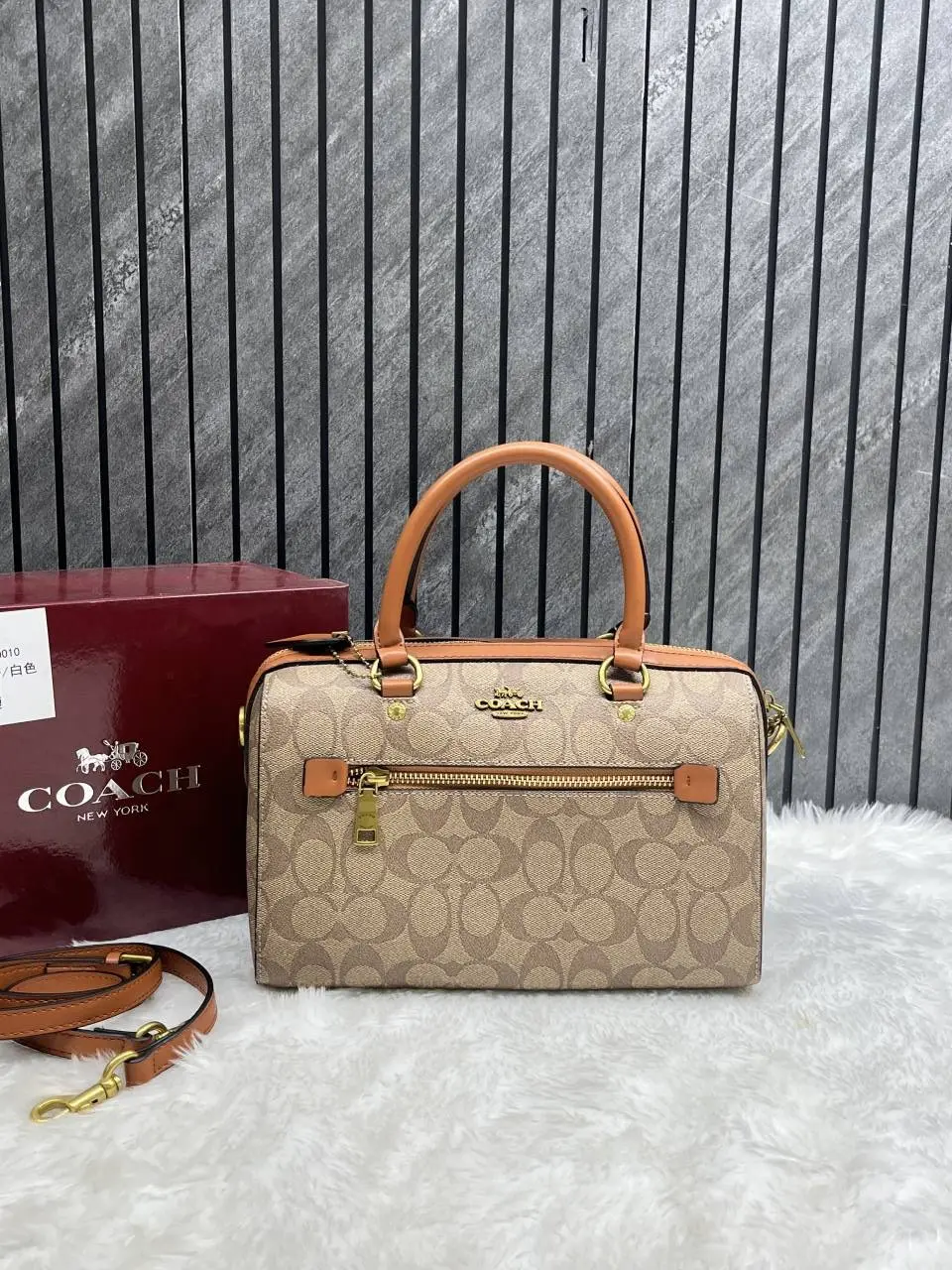 Coach Rowan Large Boston Bag With OriginalBox DustCover - Image 3