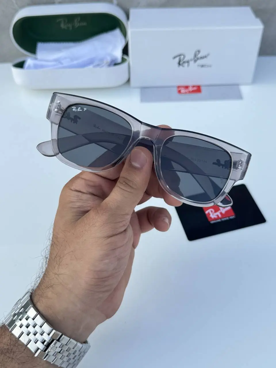 Ray-Ban 0840 grey black - Image 4