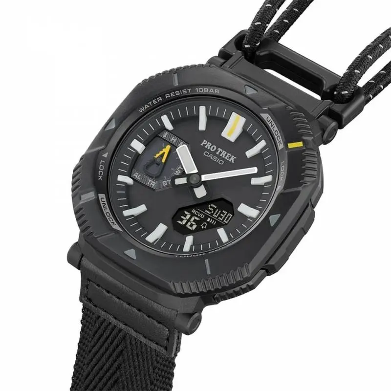 Casio Pro Trek PRJ-B001B-2 black and white