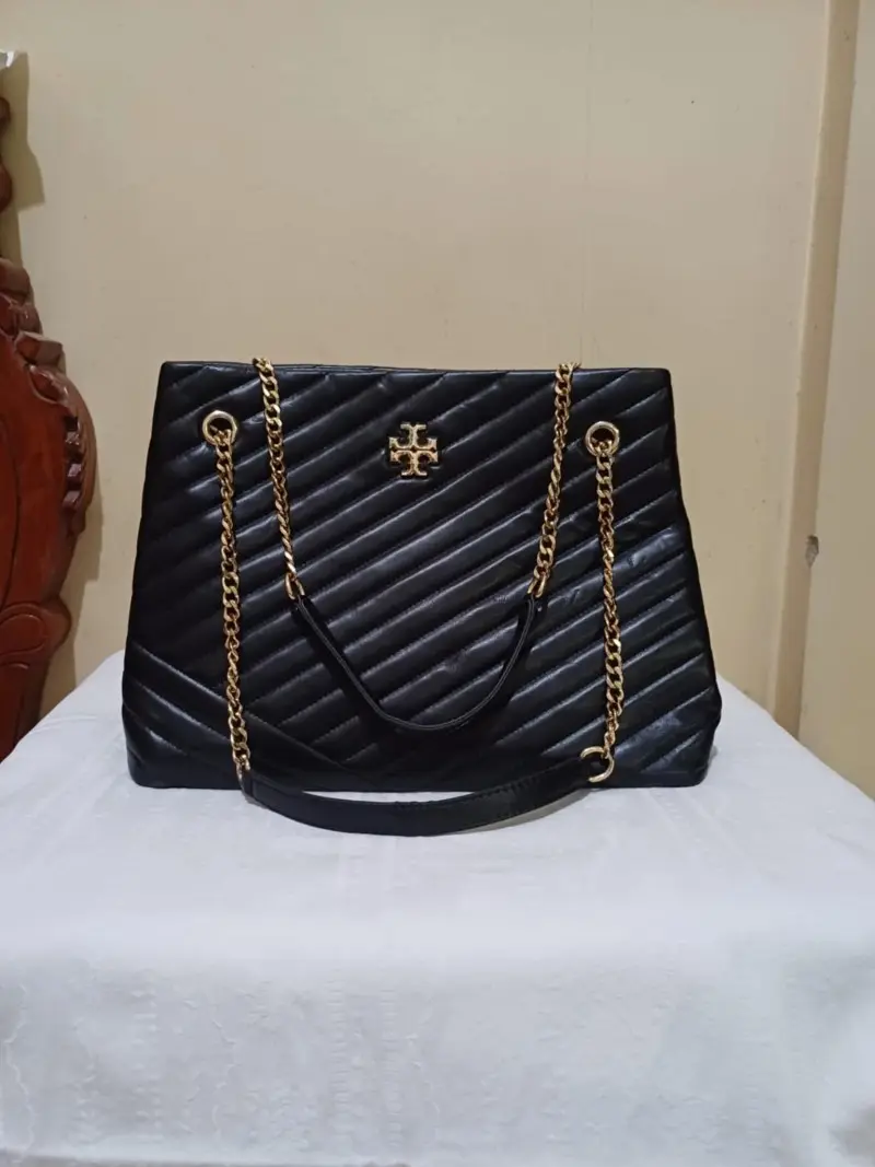 Tori Burch Kira Leather Tote With DustCover - Image 4