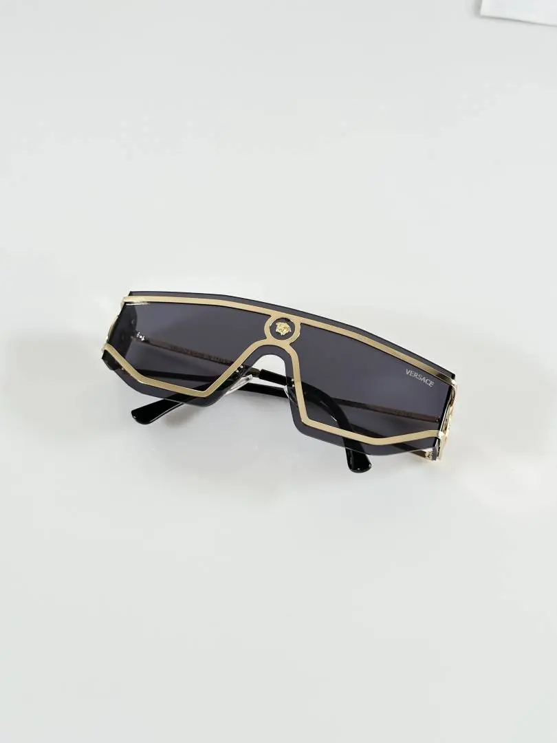 Versace 8037 Gold Black - Image 3