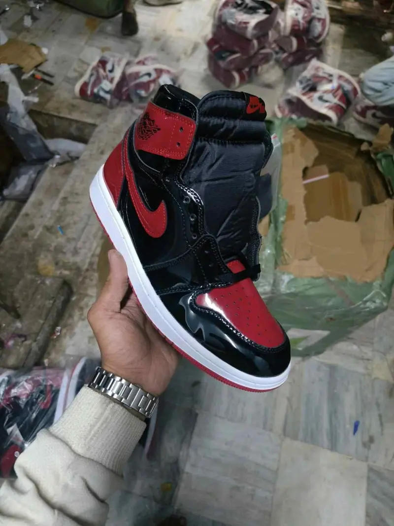 Nike Air Jordan Retro 1 Bred Patent Semi UA - Image 16