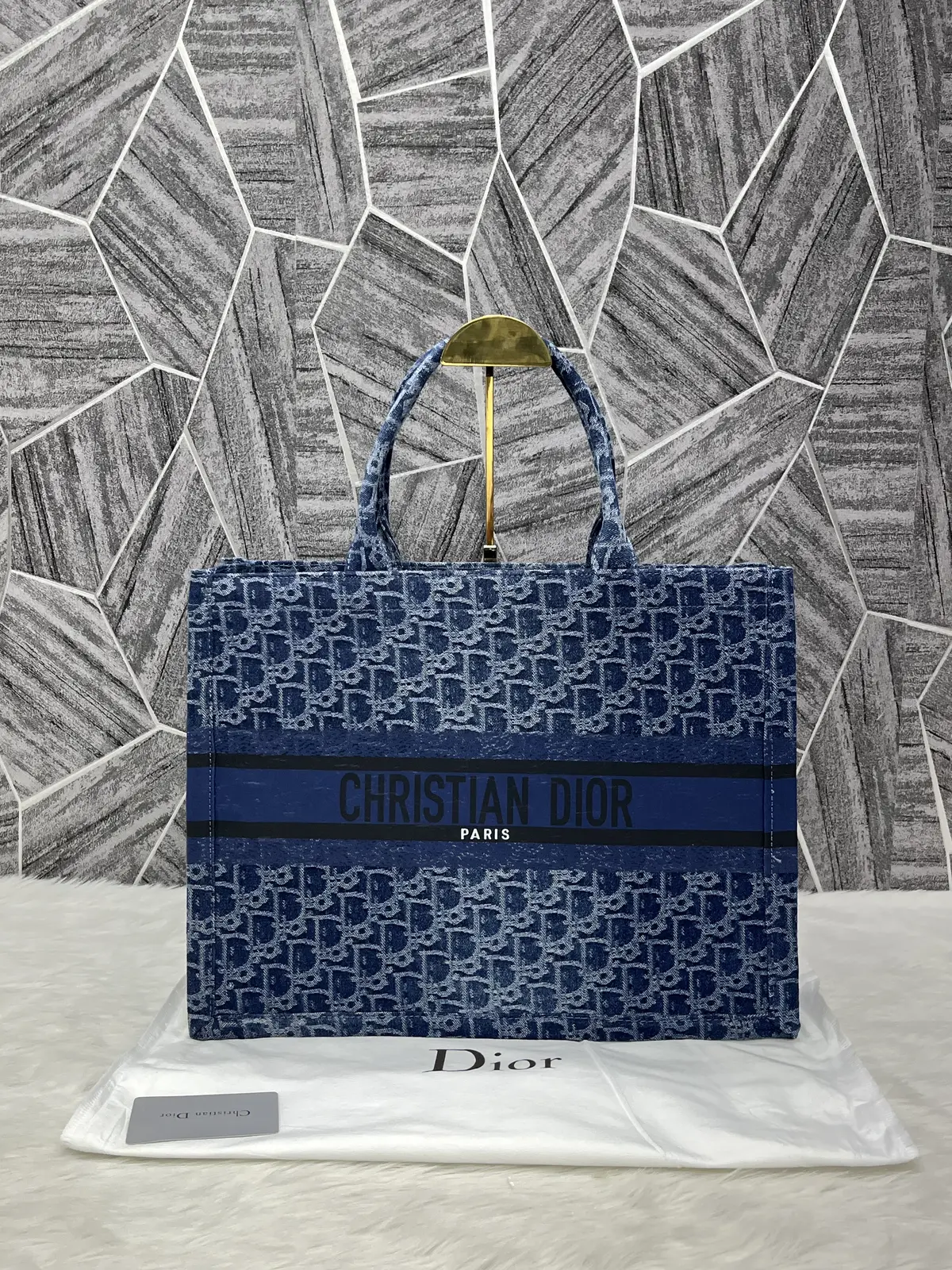 Dior Book Tote Denim With DustCover - Image 4