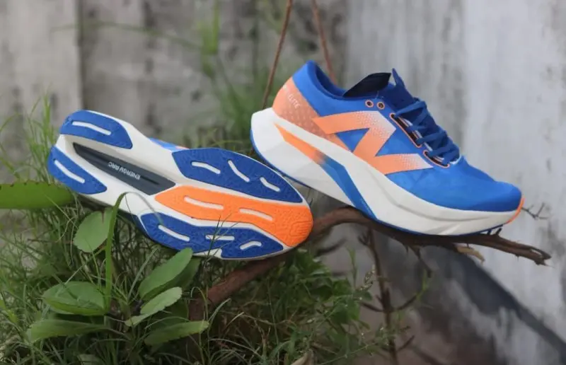 New Balence Fuelcell SC Elite V3 Running Shoes - Image 3