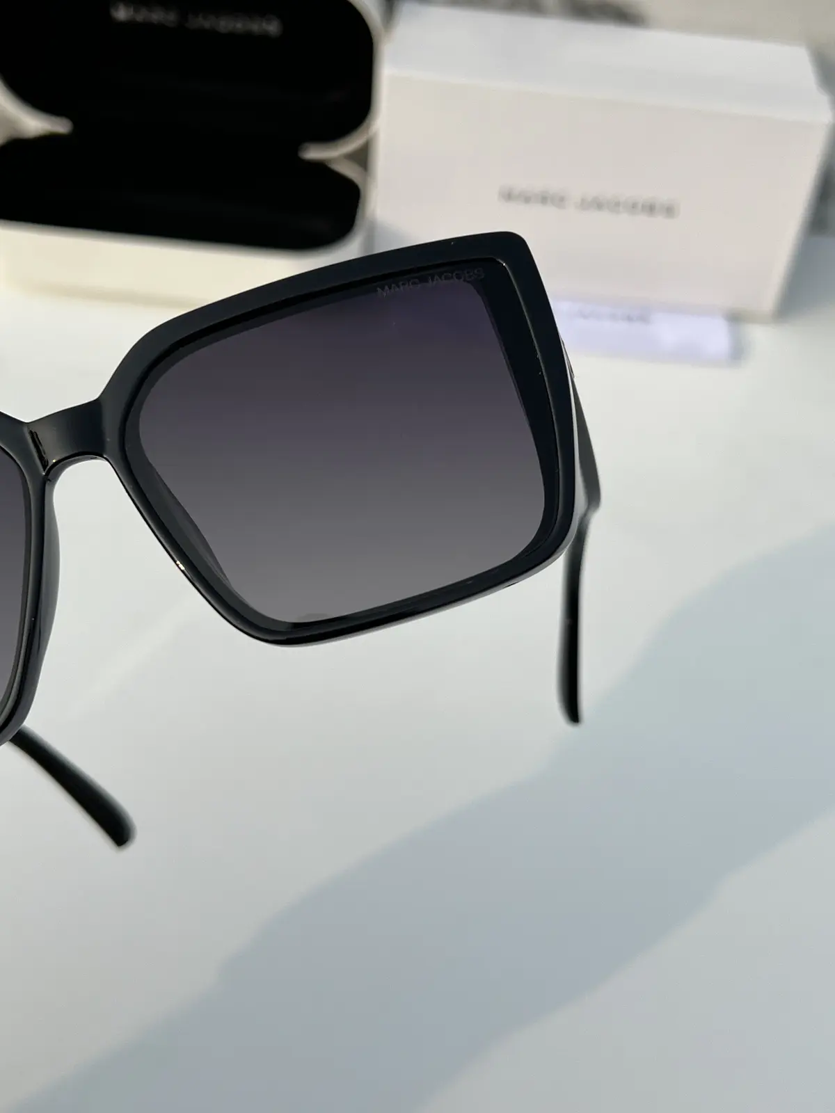 Marc jacobs 80186 black shaded - Image 5