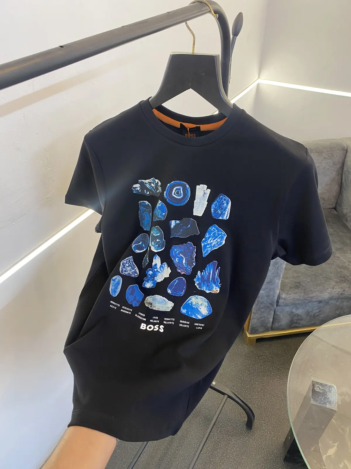 Hugo bos imported round neck tshirt black - Image 2
