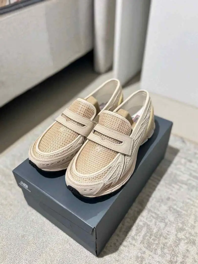 New Balencee 1906L Loafer Bisque 2288 - Image 3