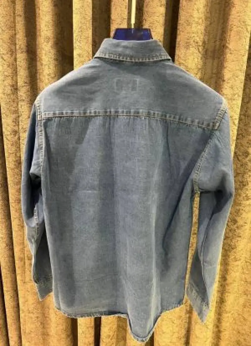 Lacoste IMPORTED STORE ARTICLE DENIM SHIRT - Image 5
