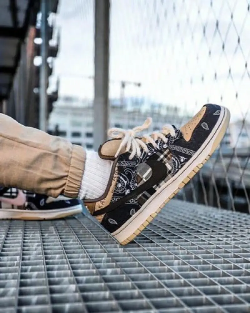 Nike Sb Dunk Low Travis Scott Bandana Semi UA - Image 7