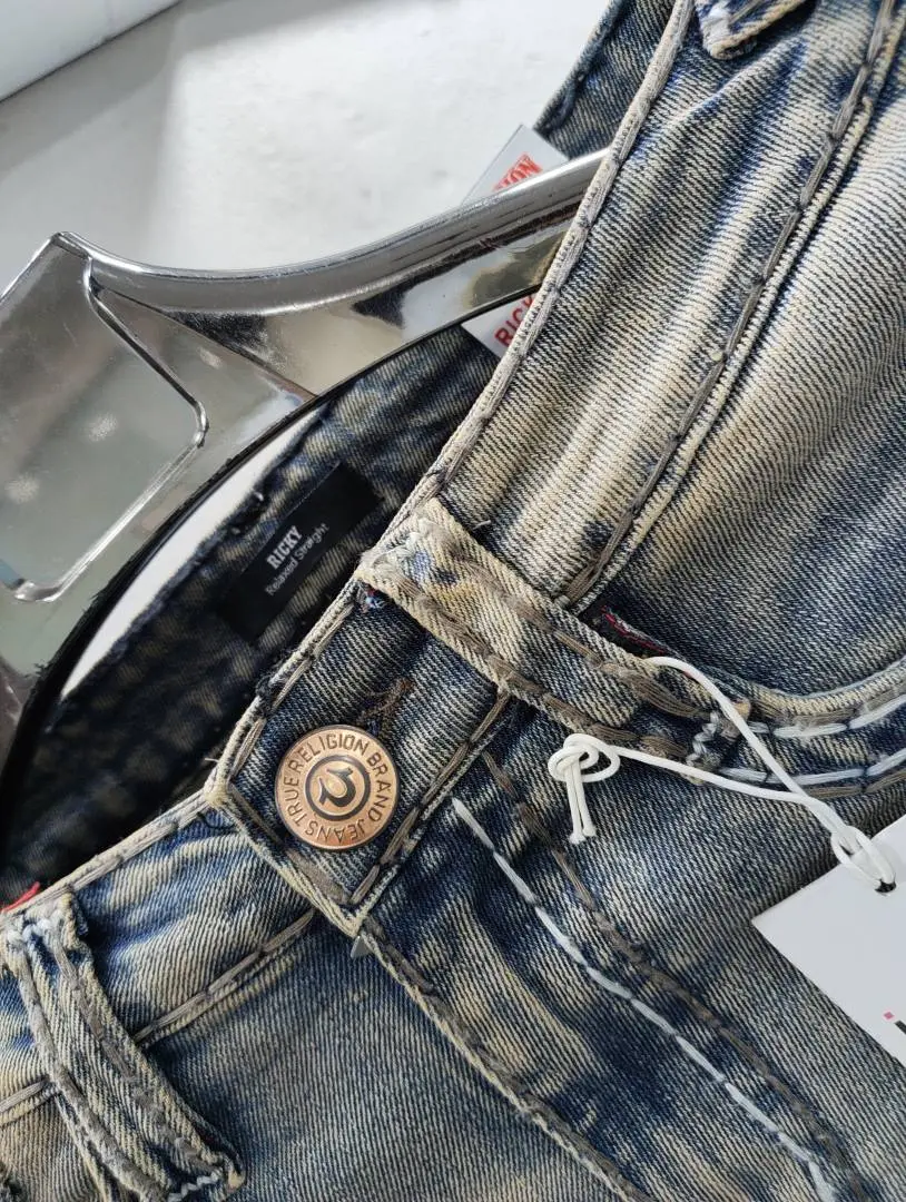 TRUE RELIGION IMPORTED STORE ARTICLE JEANS - Image 5
