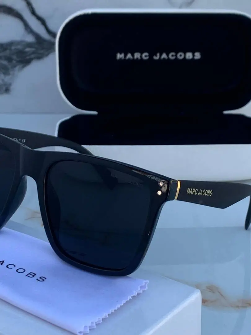 Marc jacobs 6300 glossy black - Image 2