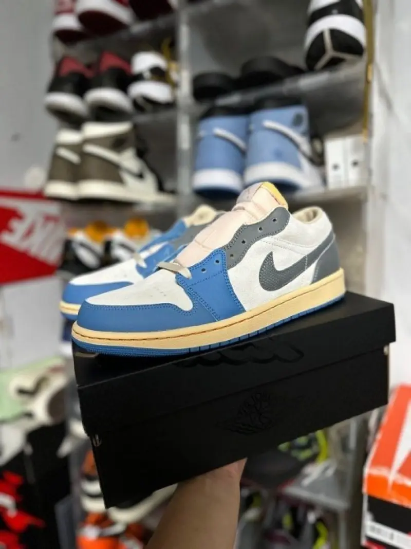 Air Jordan 1 Low Tokyo Vintage UNC Grey Semi UA - Image 3