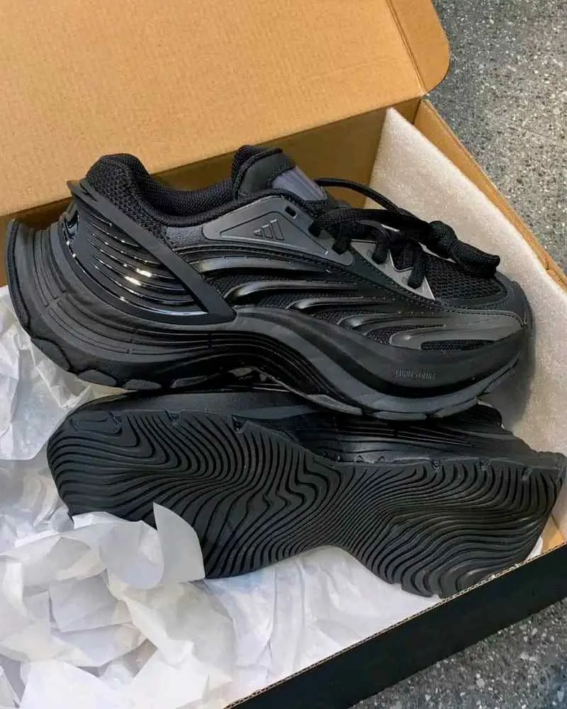 Adidas XLG MTW Black