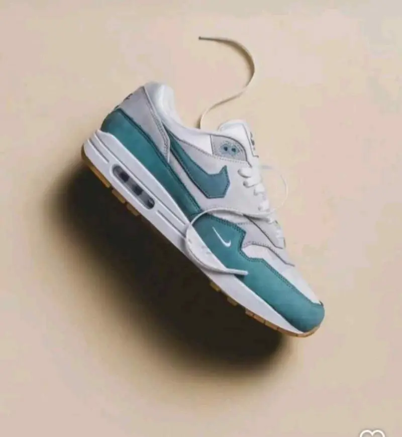 Nike Airmax 1 Swoosh Low Poly 224 - Image 3