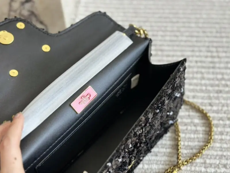 Valentino Sequin vlogo premium sling shoulder with original box - Image 6