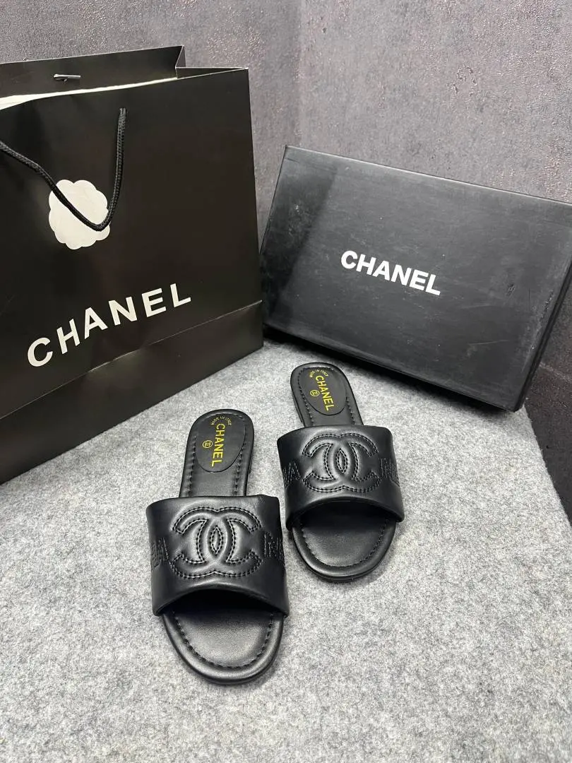 Chanel Lambskin Quilted CC Platform Mules Black With OG Box Carry Bag 21P - Image 2