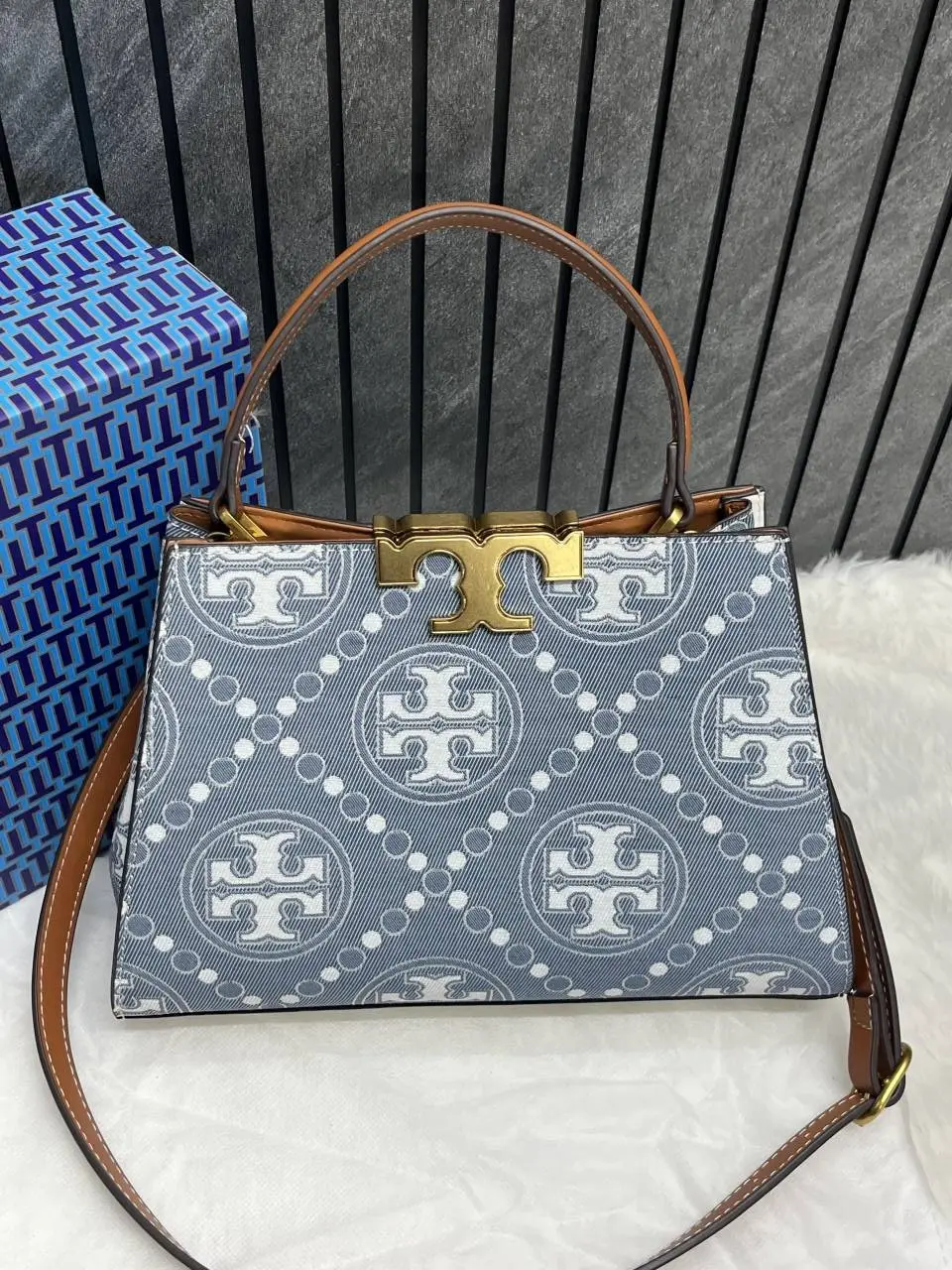Tori Burch Eleanor Satchel Bag With OriginalBox DustCover - Image 3