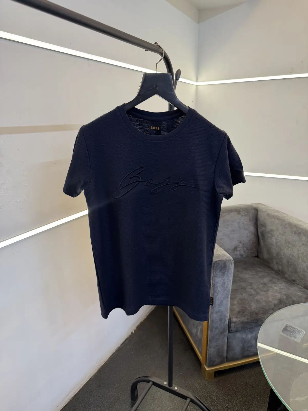 Hugo bos navy blue turkish imported knitted popcorn fabric round neck tshirt with embroidery logo