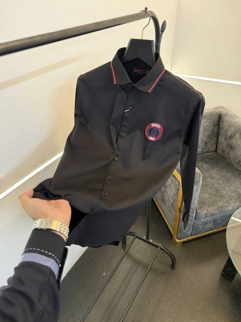 Gucci Imported box pack shirt with embroidery logo on chest black - Image 2