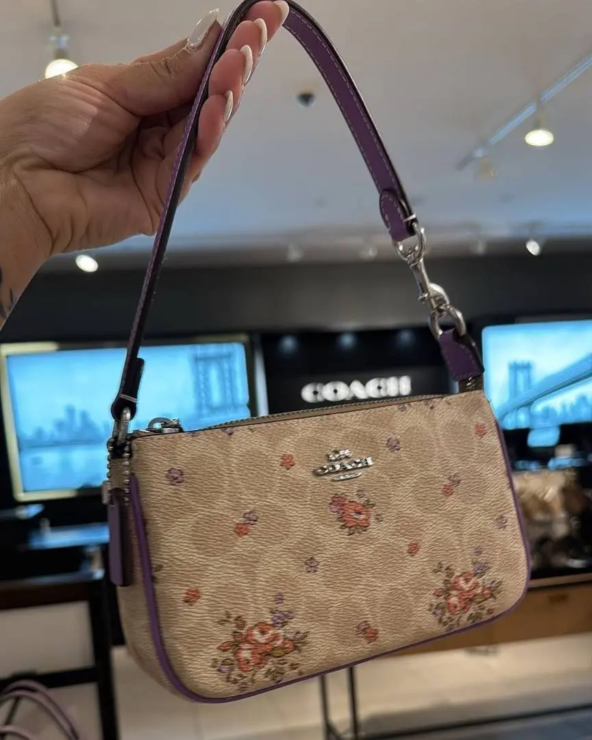 Coach Nolita 19 Premium Limited Edition Flower With DustCover CarryBag - Image 4