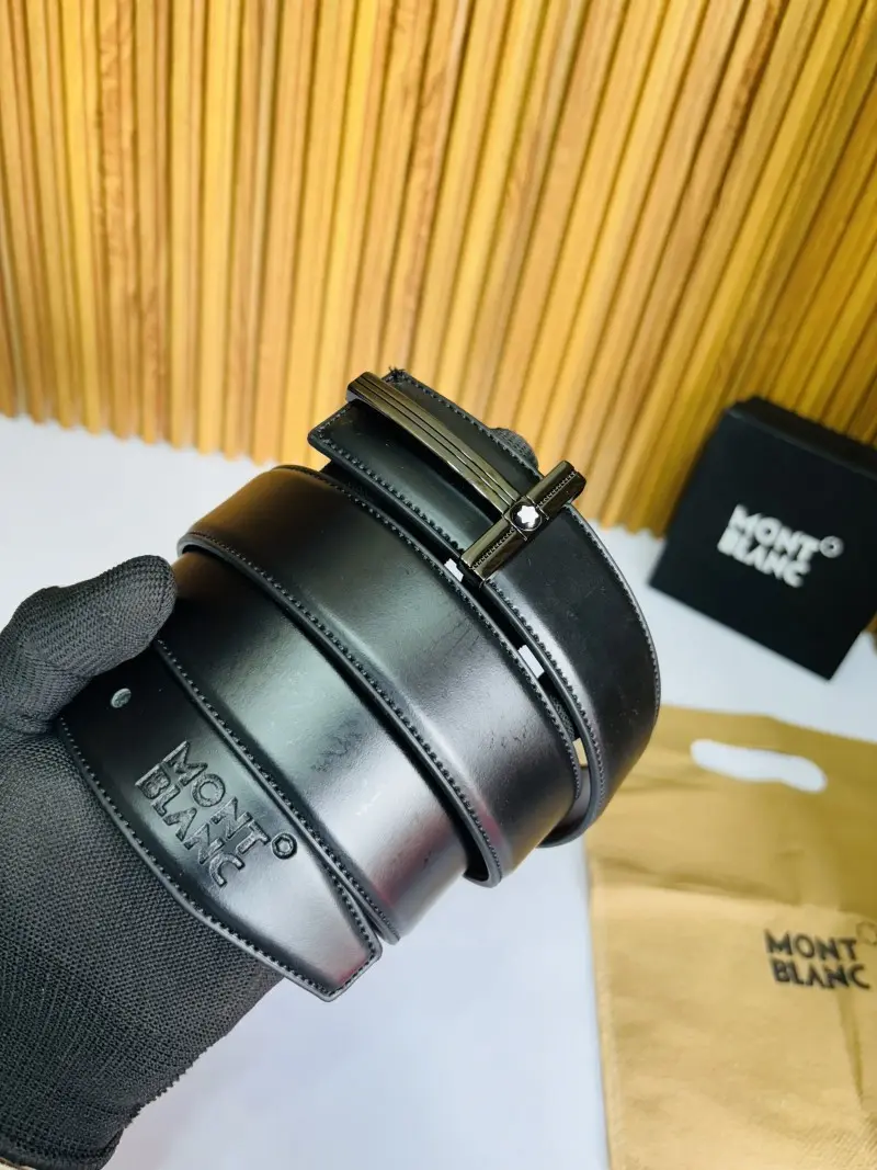 05 MONT BLANC PREMIUM QUALITY REVERSIBLE BELT WITH BOX