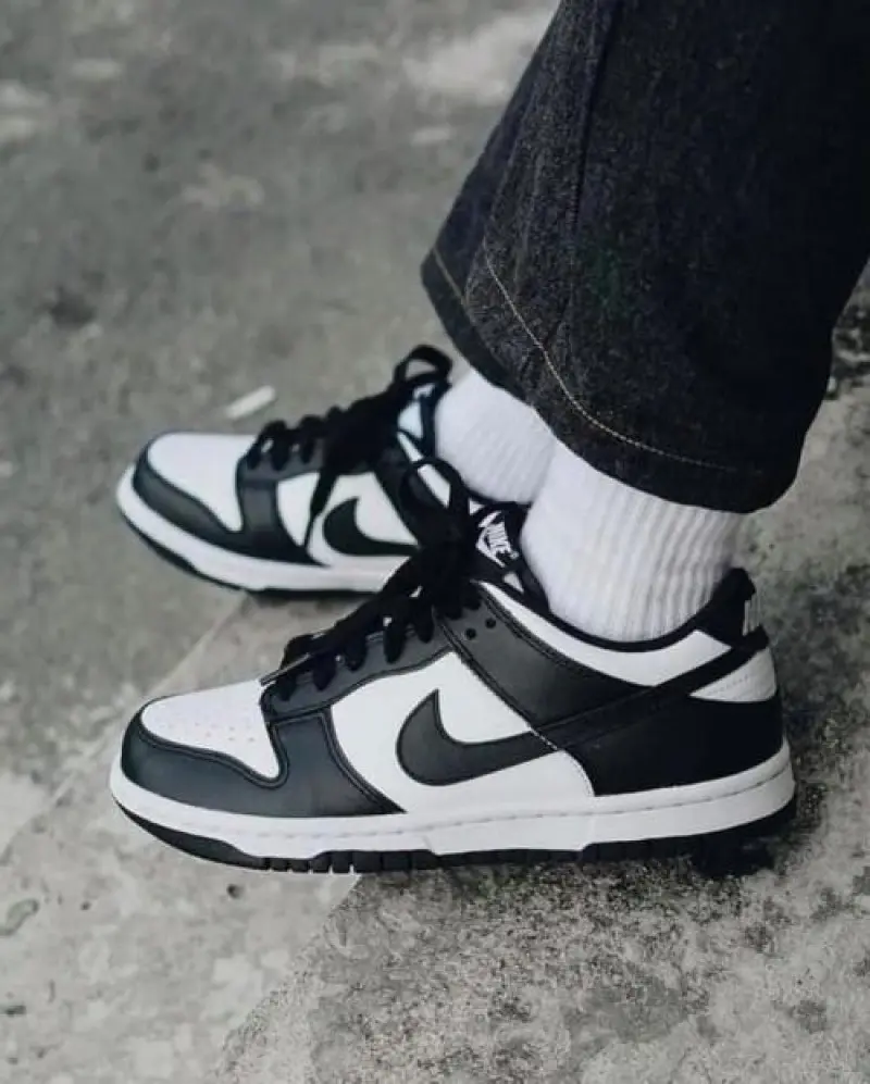 Nike Sb Dunk Low panda Black white - Image 5