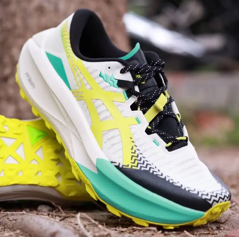 Asics Trabuco Max 5 Trail running light dust - Image 5