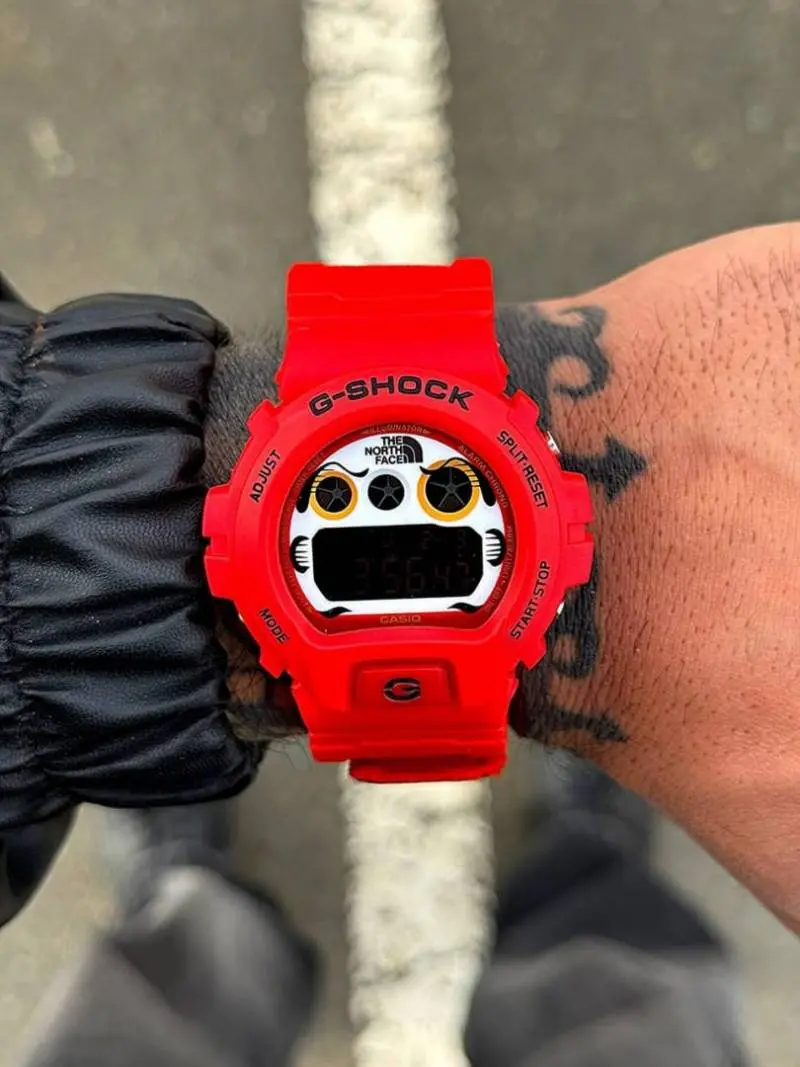 Casio G-Shock x Supreme x Special Edition Red and white - Image 2