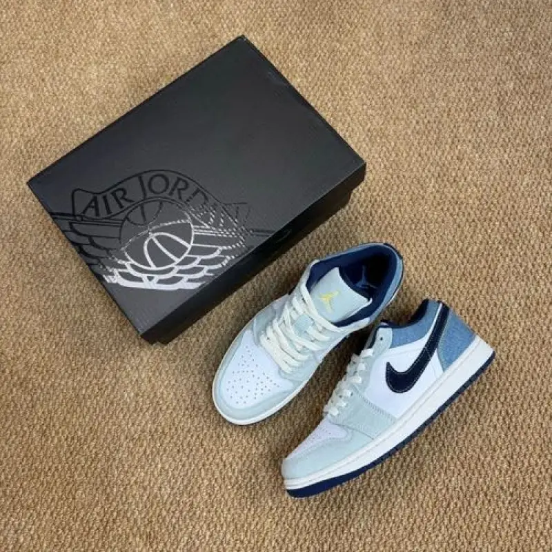 Nike Air Jordan 1 Low Se Denim Star Blue - Image 3