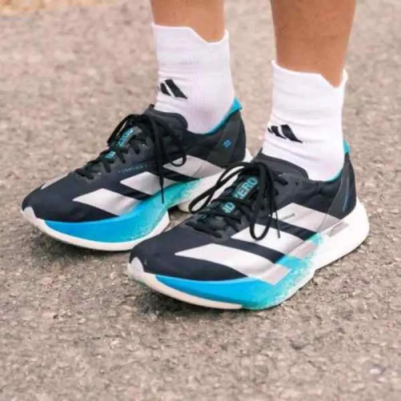 Adizero Adios Pro 4 Mirror zgrade