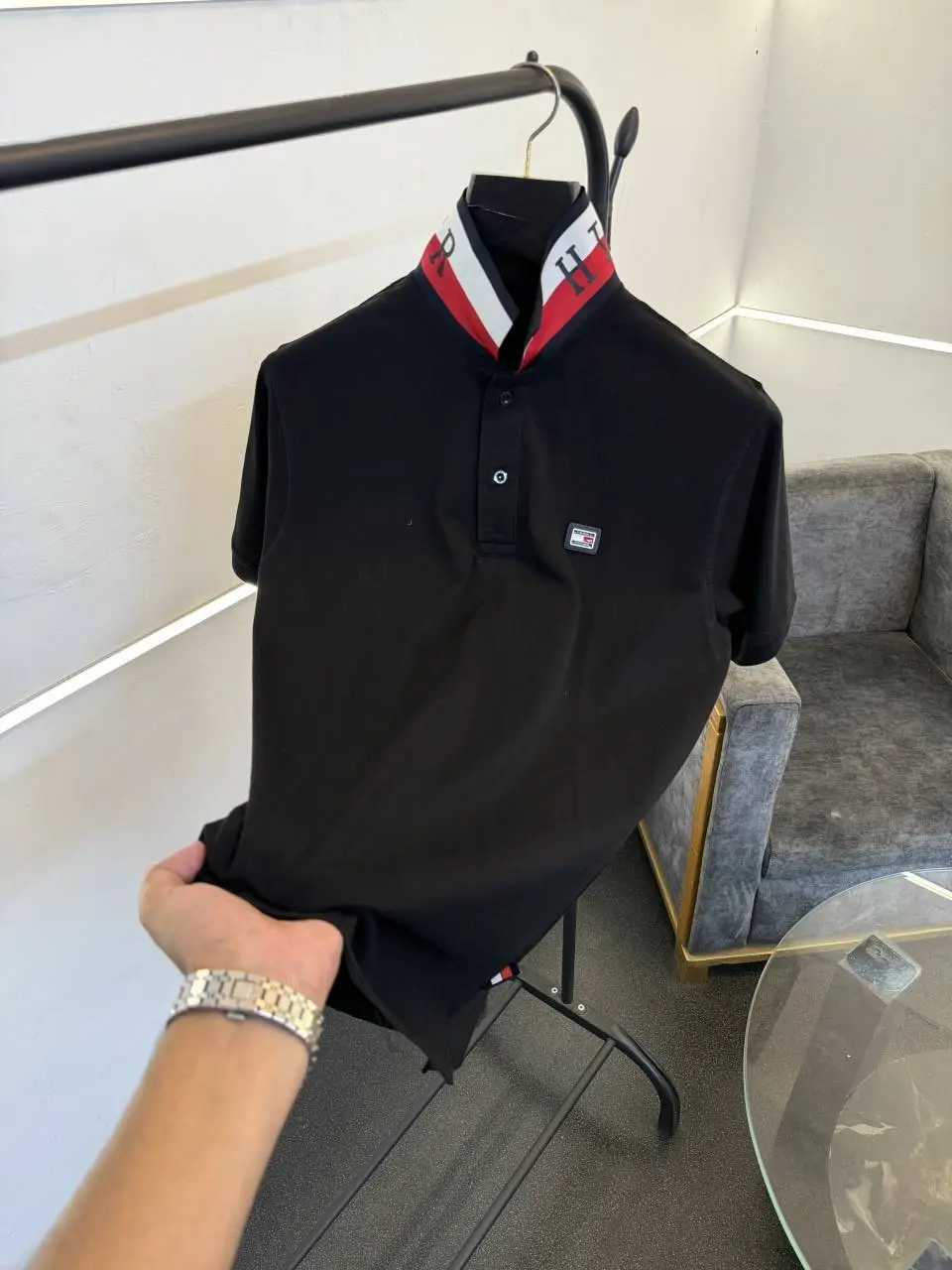 Tommy hilfigar steel logo matty cotton imported polo tshirt with brand collar black sale - Image 2