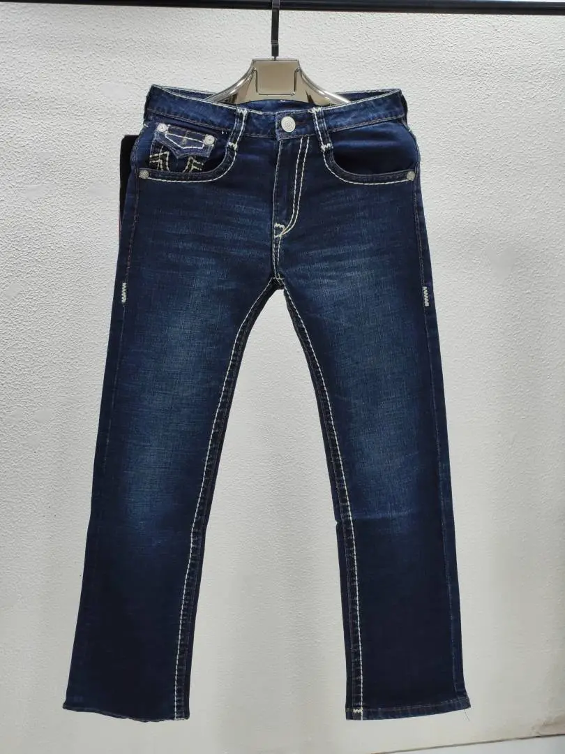 TRUE RELIGION IMPORTED STORE ARTICLE JEANS - Image 4