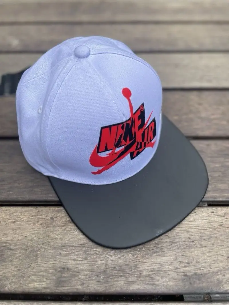 Nike Air jordan white and red unisex top leather cap (With Safety Box) Minor Dirty oNtop