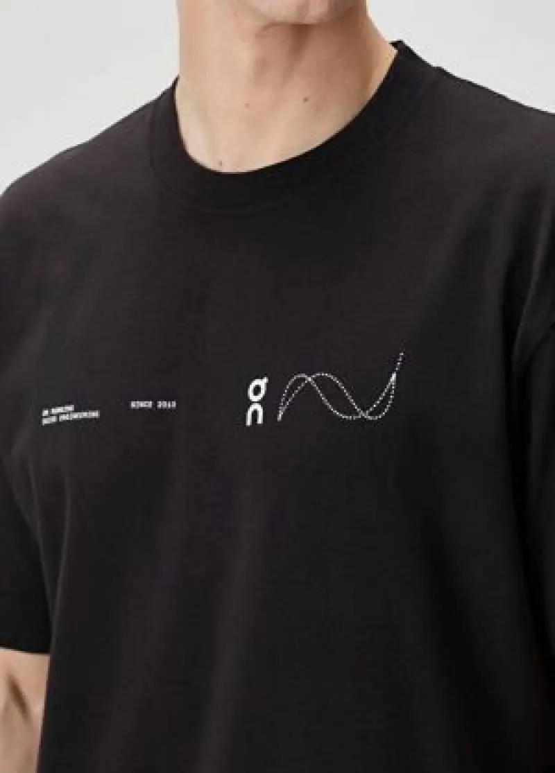 On Cloud Round Neck T-shirt Black - Image 2
